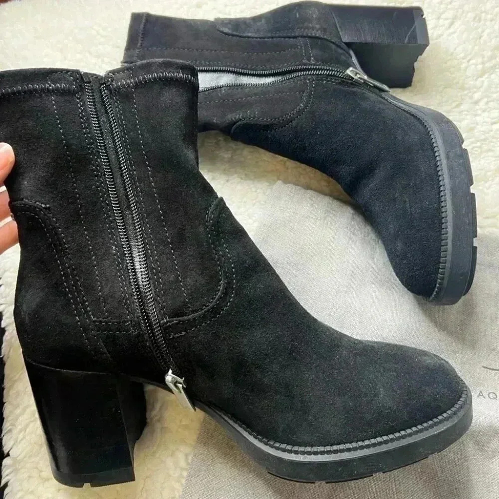 Aquatalia Suede Waterproof Booties in SIZE US 7.5 - Picture 3 of 7